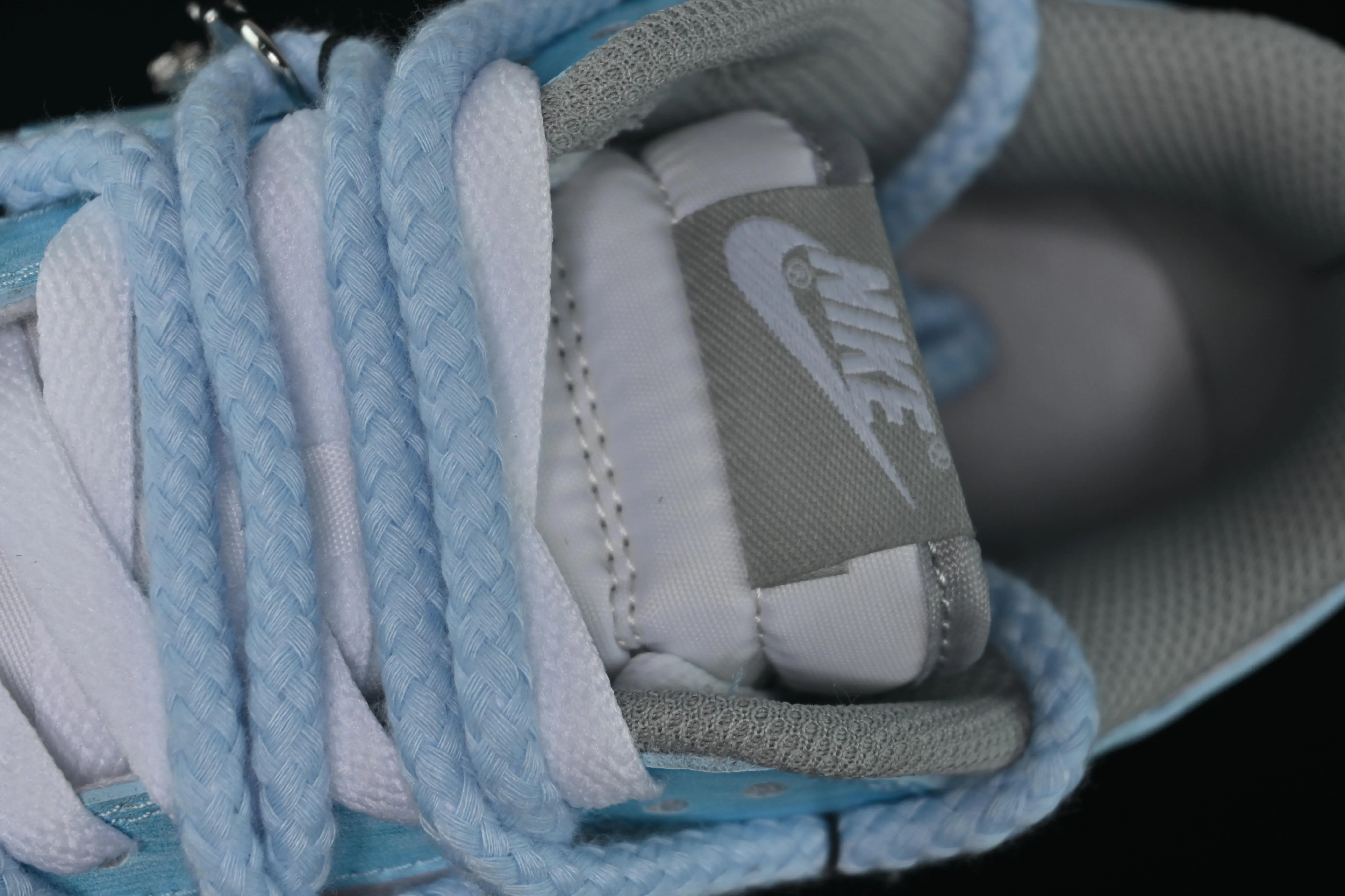 All categories Nk SB Dunk Series Nk SB Dunk Low High-end customized low-top sneakers Nike SB Dunk Low Ocean Blue Straps Low-top casual sneakers HF5441-105